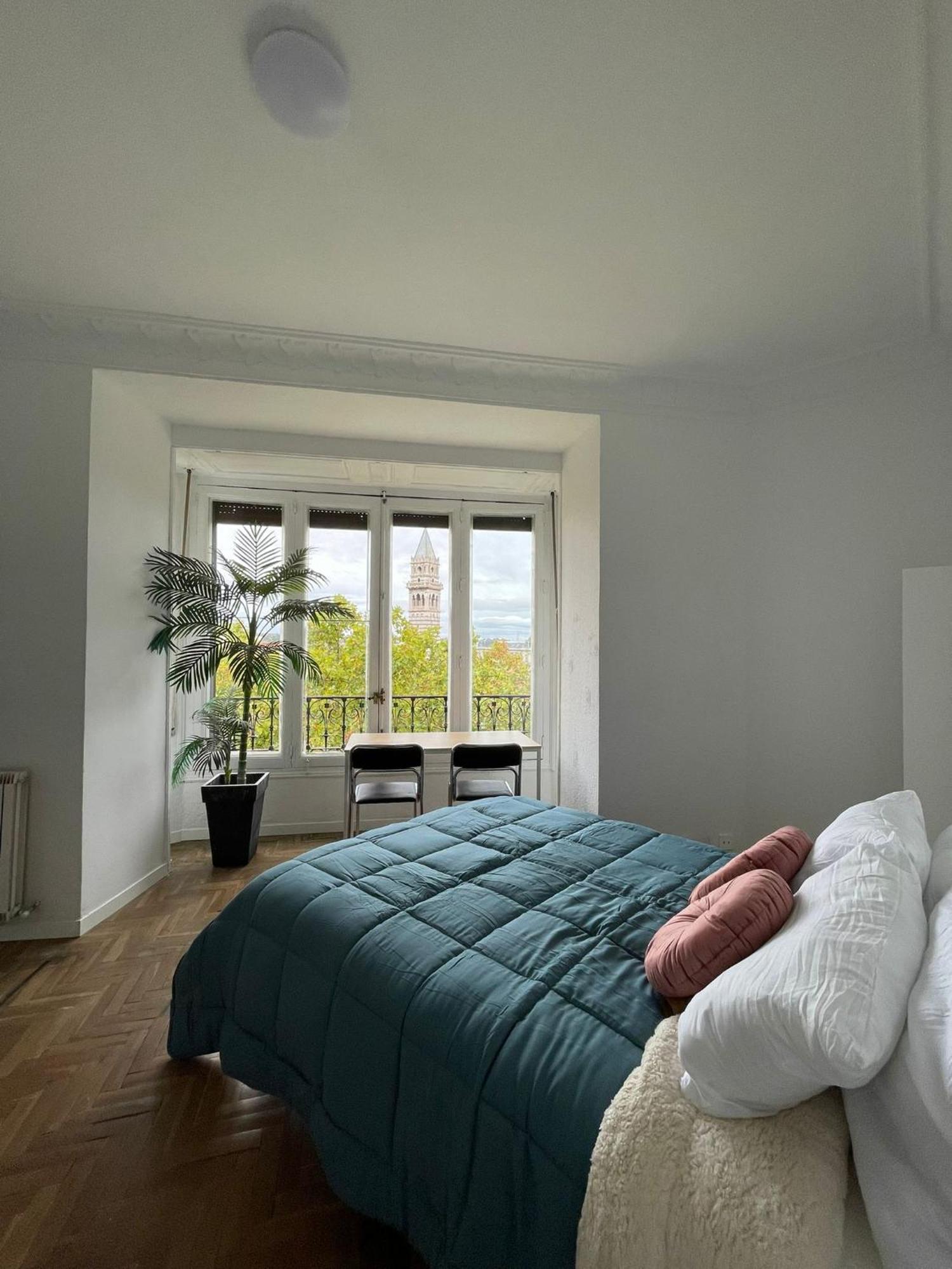 Madrid First Stop- Lope De Vega'S Dream Coliving ภายนอก รูปภาพ